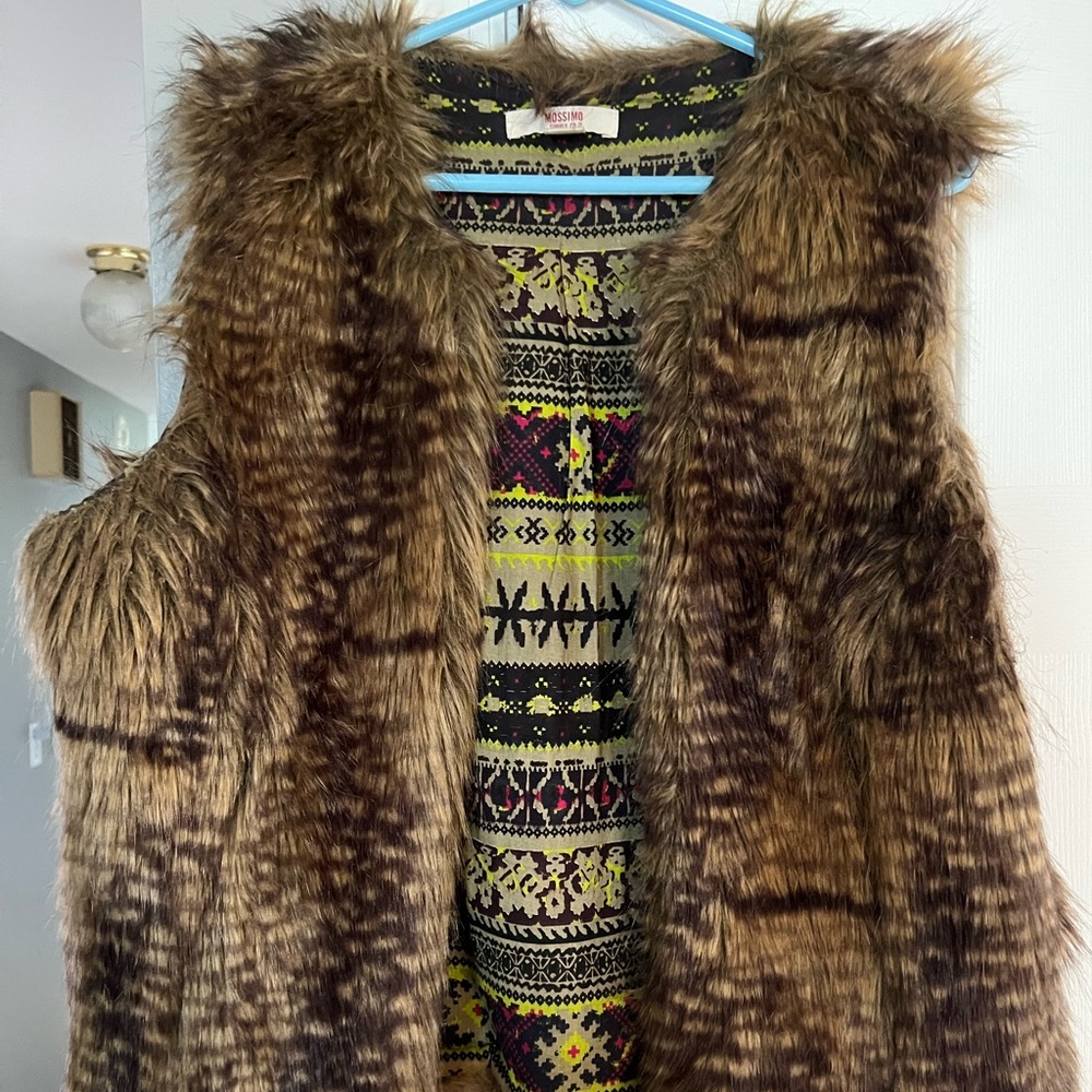 Faux fur vest